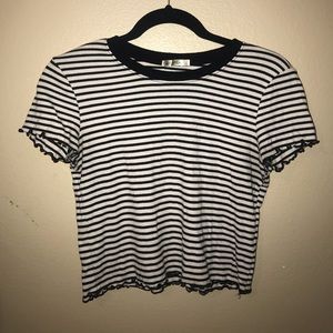 Cropped Stripped Shirt